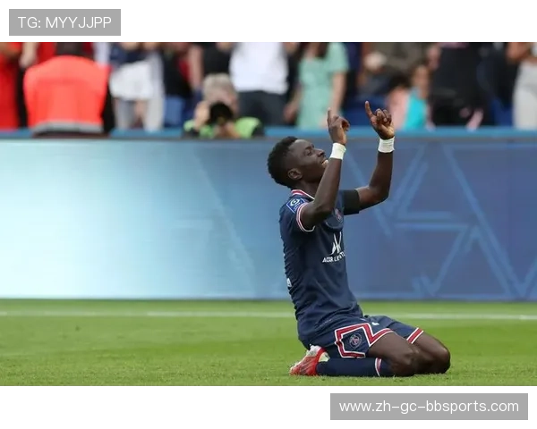 非洲雄鹰如何在法甲赛场展翅高飞助力球队荣耀之路